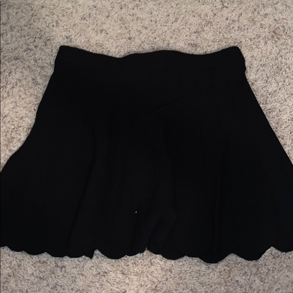 Black skater skirt